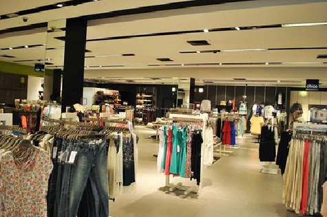 独山商场里的店面怎么装修？